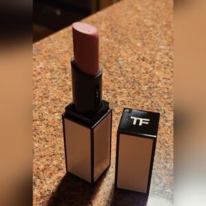 New Tom Ford satin matte 01 Intimate rose lipstick